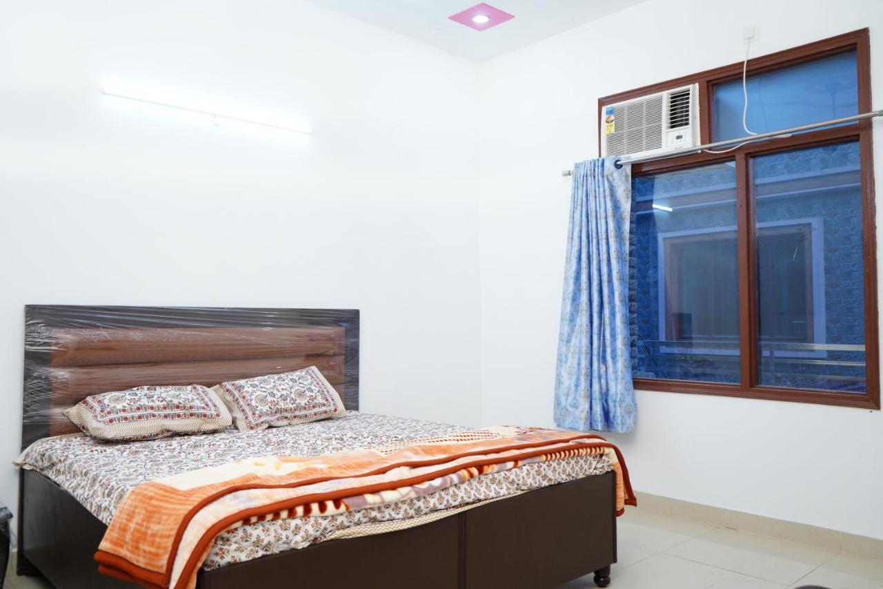 アムリトサル Roop Niwas Bed & Breakfast エクステリア 写真